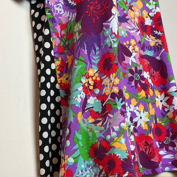 LuLaRoe Floral w/Polka Dot Sleeves - Purple Multi *Coupon - Picture 5 of 11